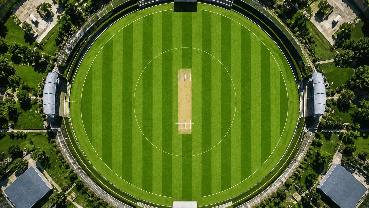 35 mm sand-dressed outfield turf