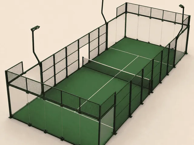 ILAN Panoramic padel court in green turf, glass back walls and steel mesh structure